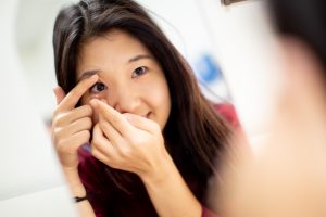 Contact Lens Patient Care_main photo
